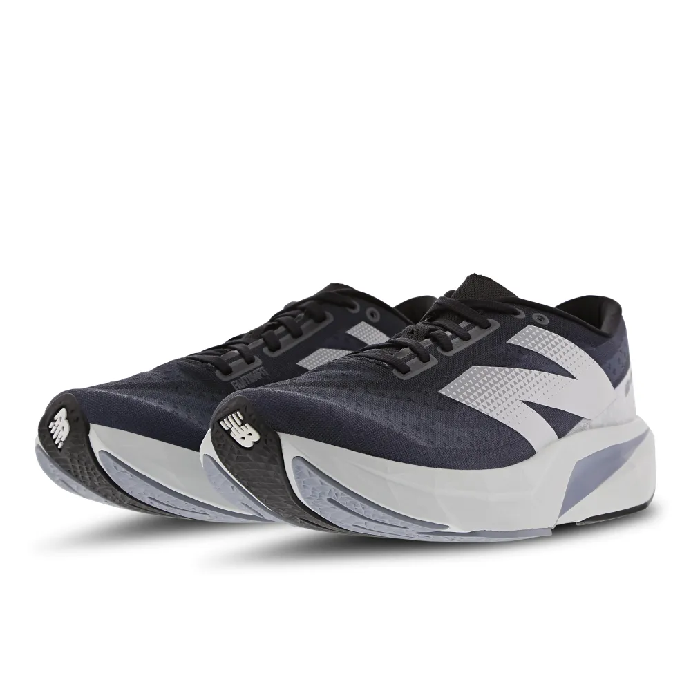 New Balance Fuel Cell Rebel v4 FuelCell MFCXLK4 / grau