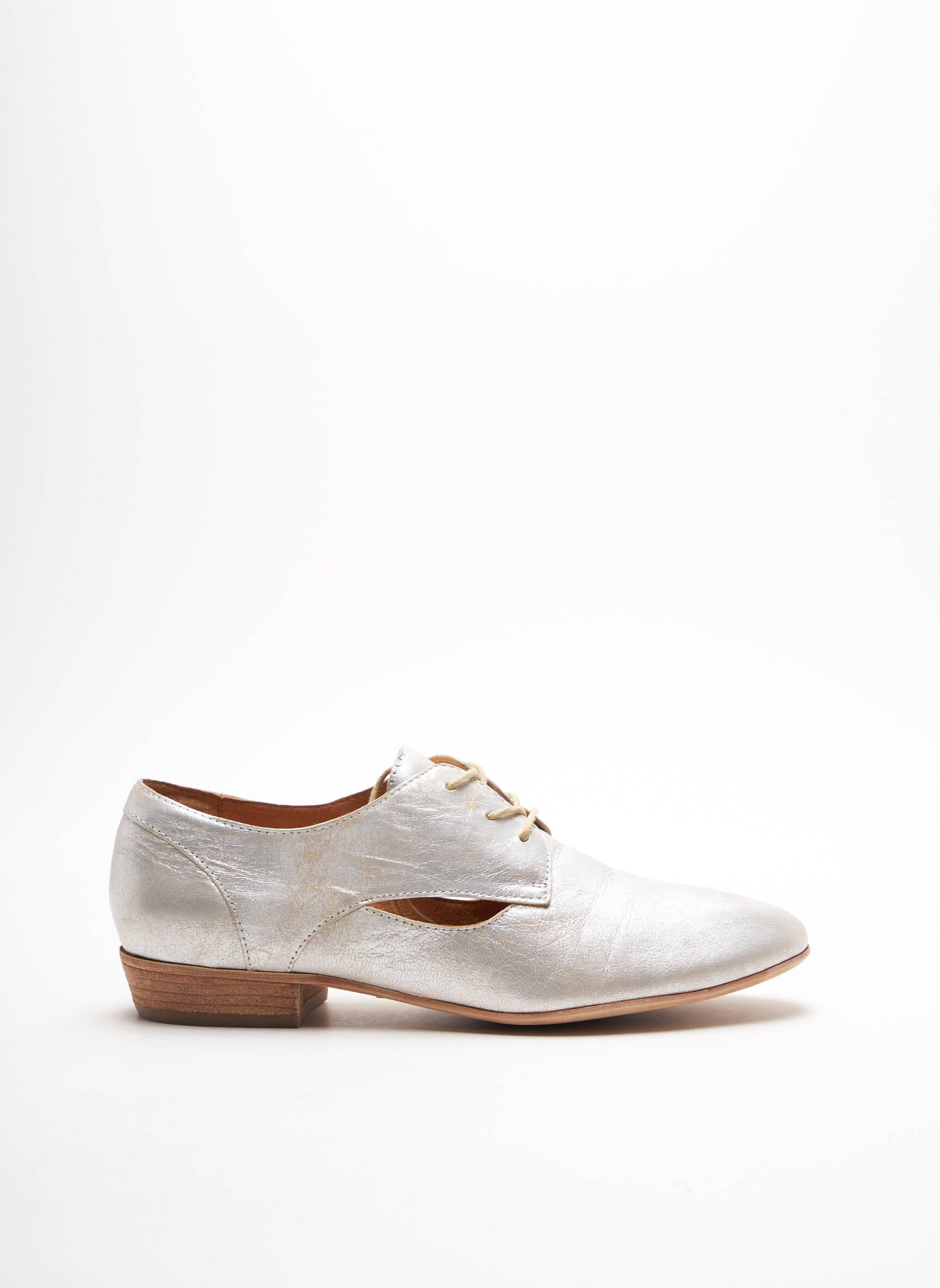 Un Matin D Ete Derby Femme couleur beige