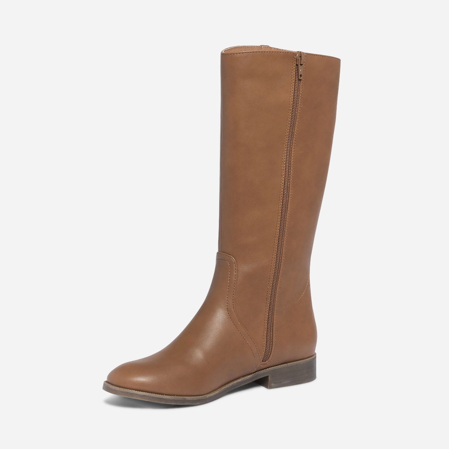 Botte marron avec détails métallisés