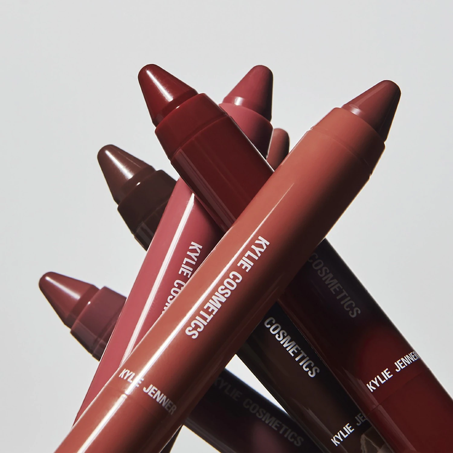 Mata KYLIE COSMETICS