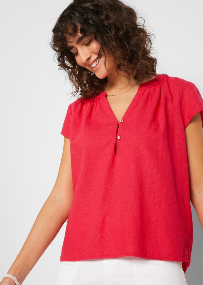 Kurzgeschnittene Bluse mit Leinen und Seitenschlitzen
