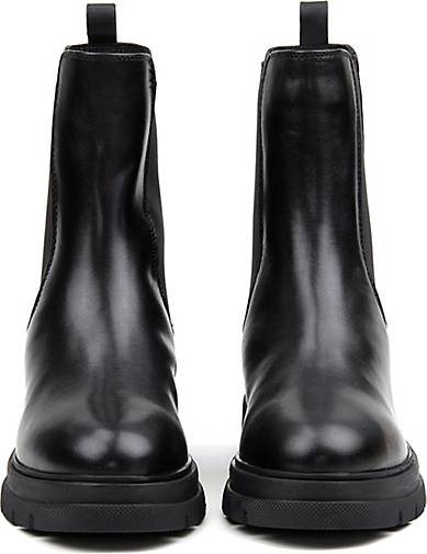Another A Chelsea Boot