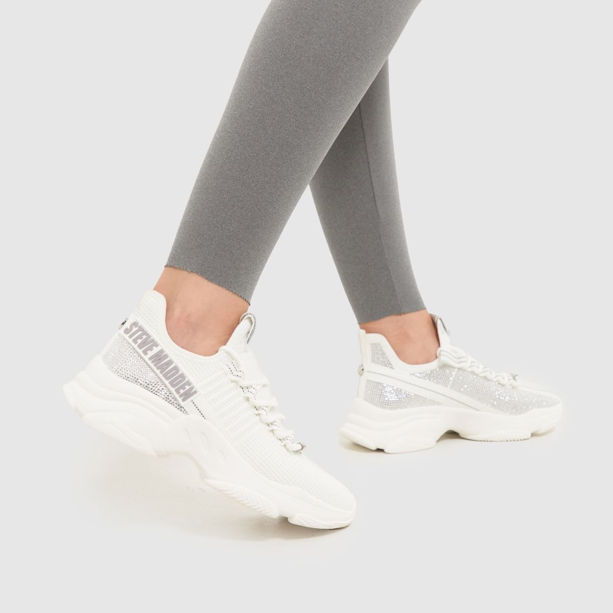 Bílé tenisky Steve Madden maxilla-r