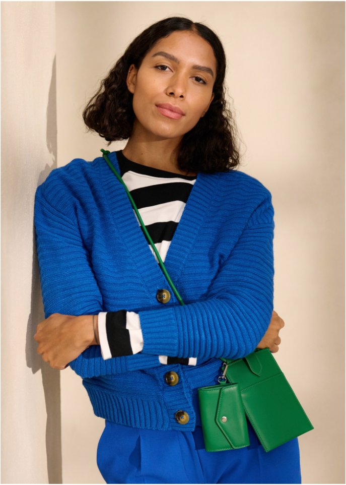 Verkürzte Strickjacke