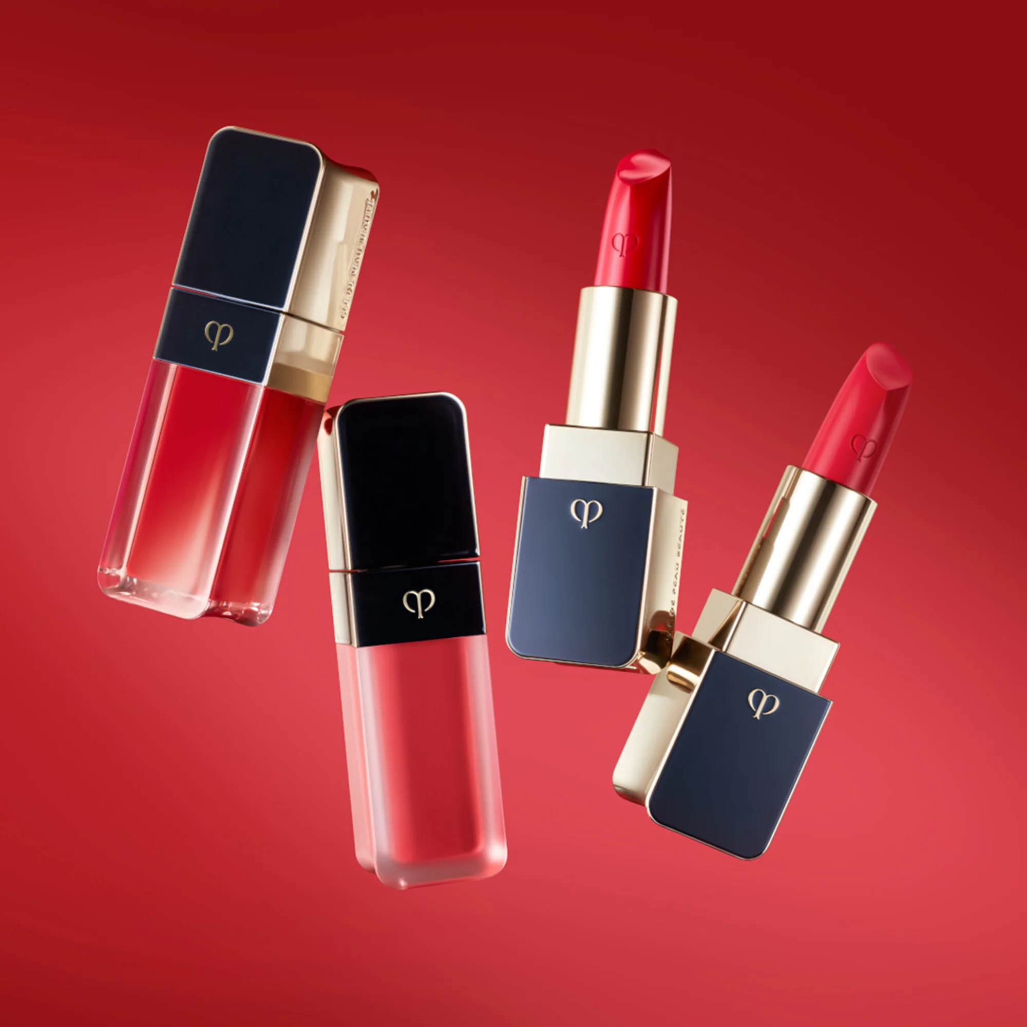 Kremna rožnata šminka za ustnice - sijoča šminka, šminka