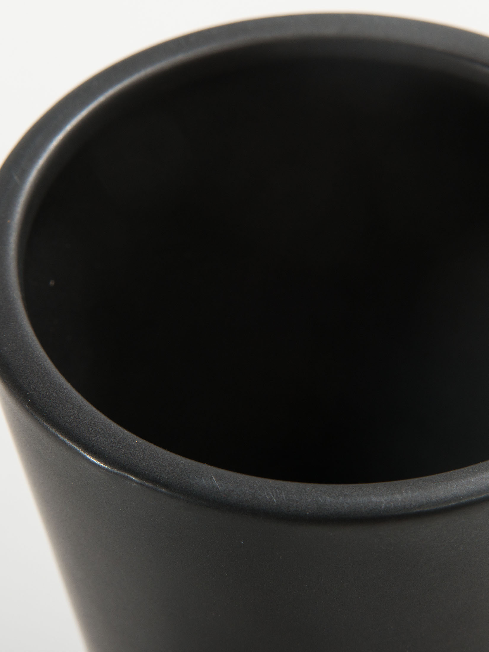 Hanon Vase, Schwarz