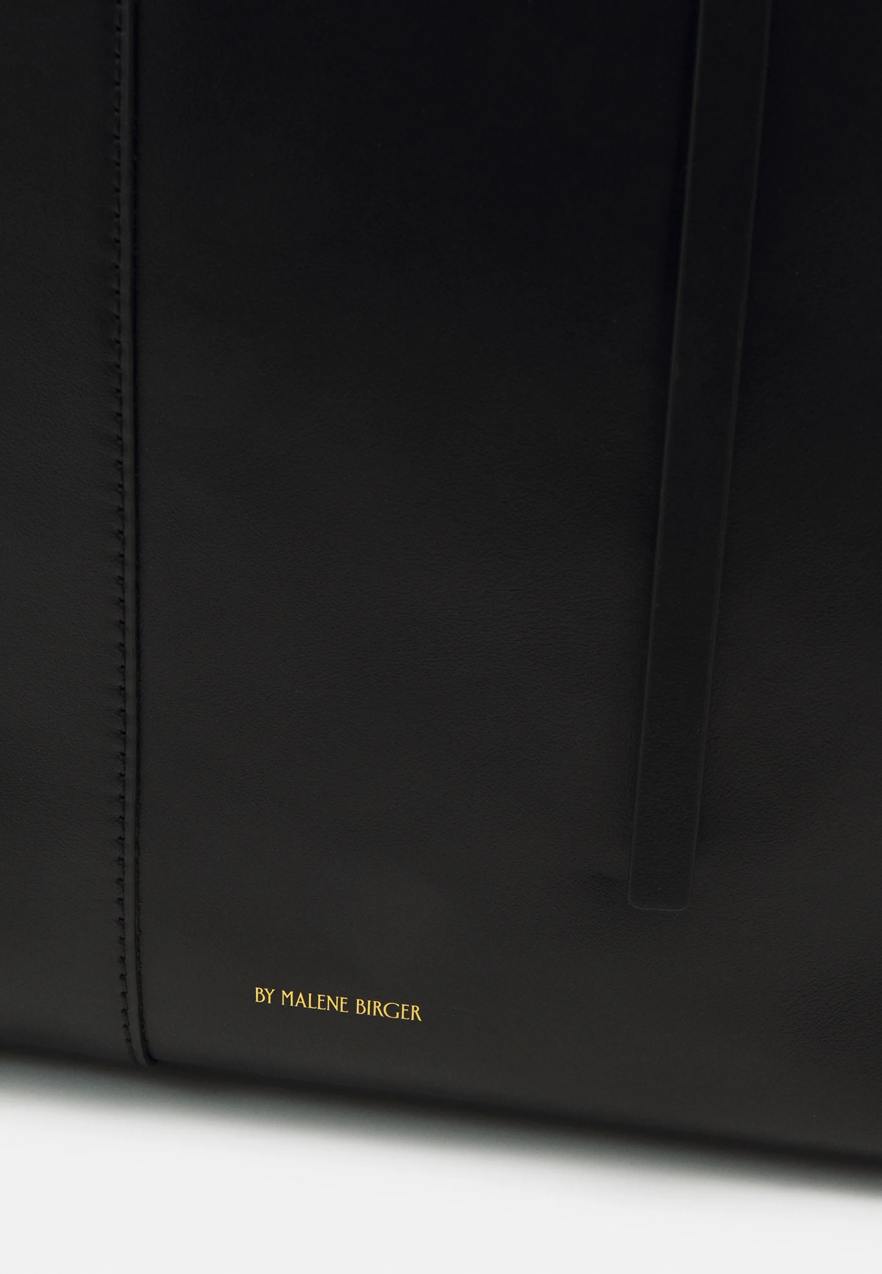 Por Malene Birger ABILLA - Bolsa de compras