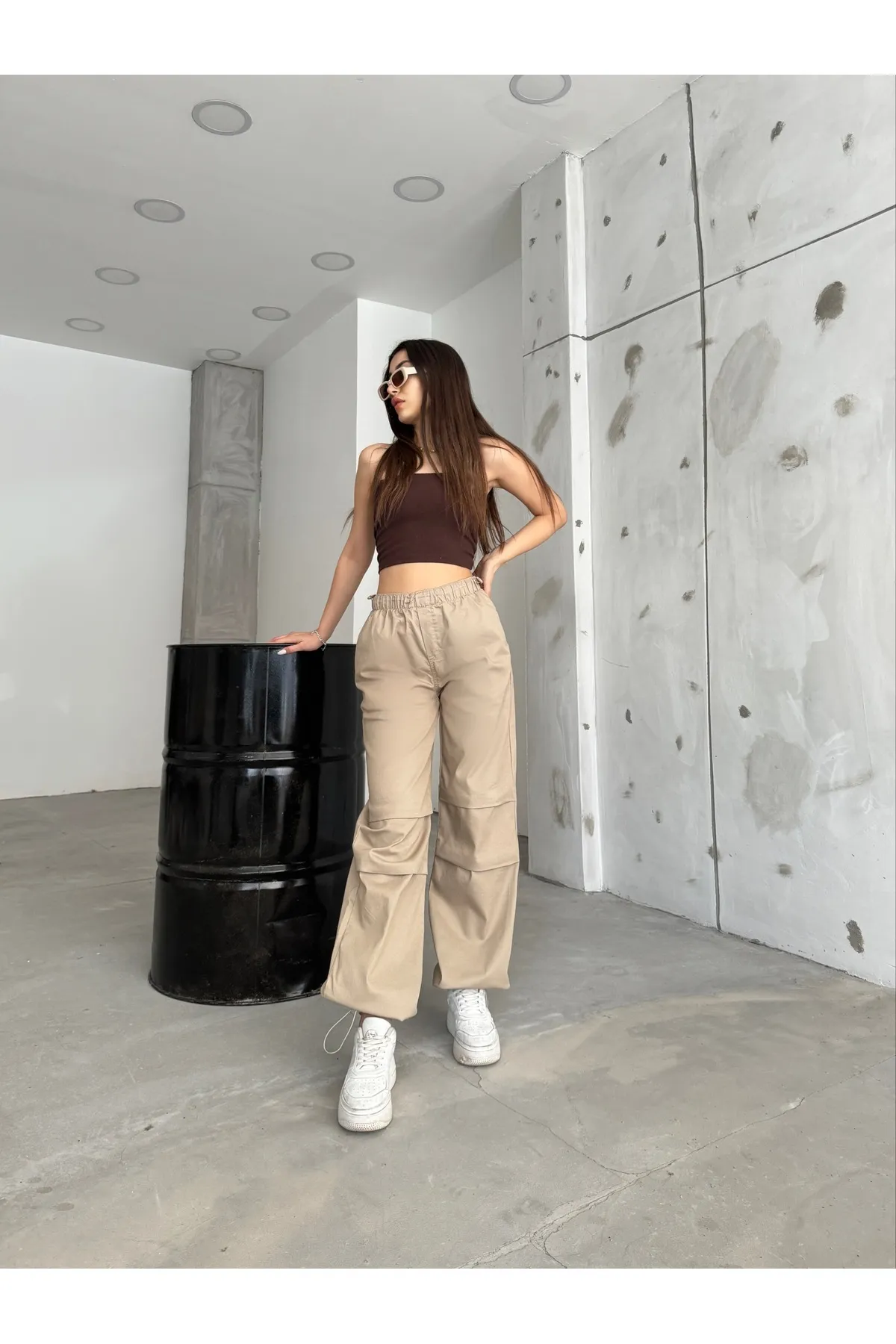 BİKELİFE  Beigefarbene Fallschirmhose für Damen