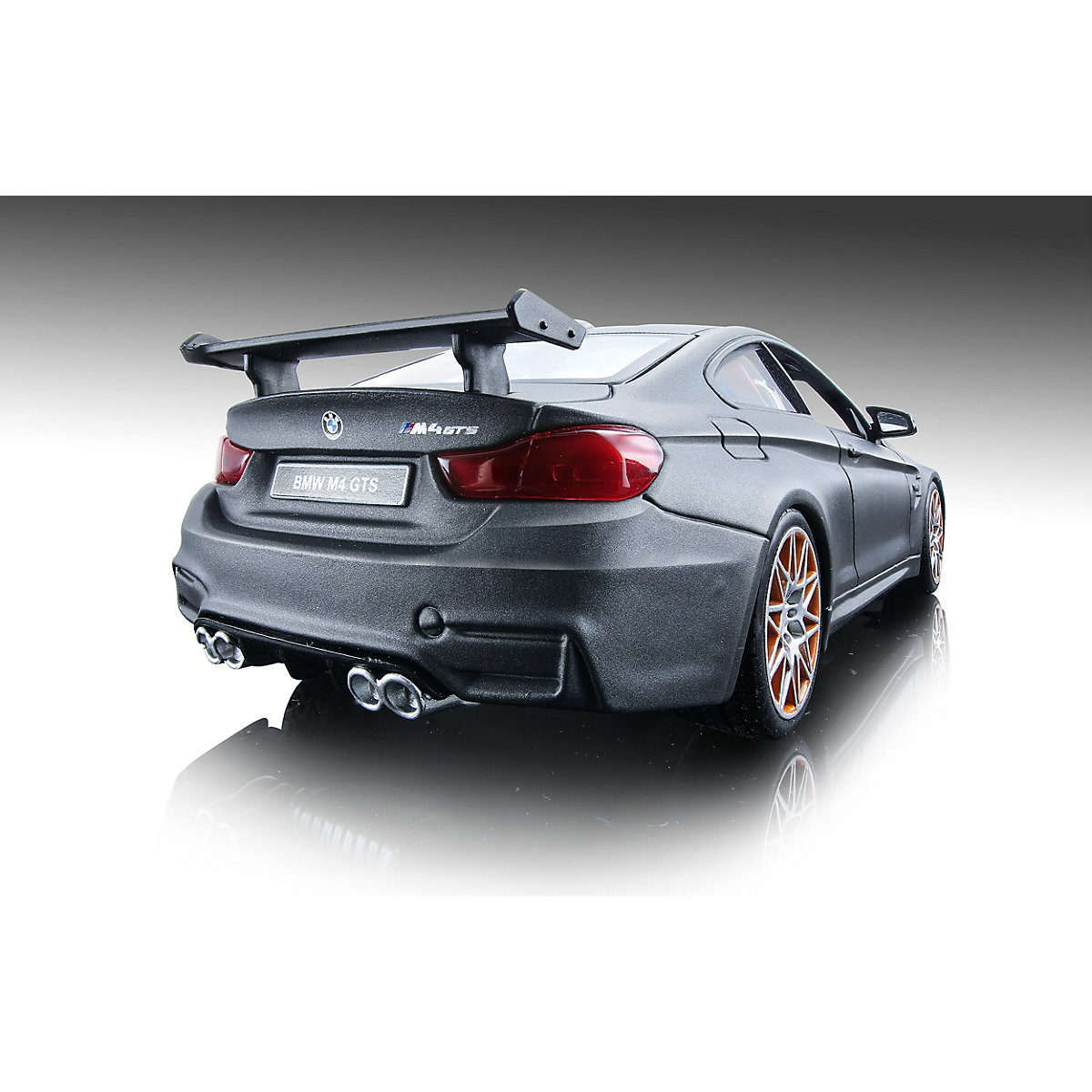 1:24 BMW M4 GTS