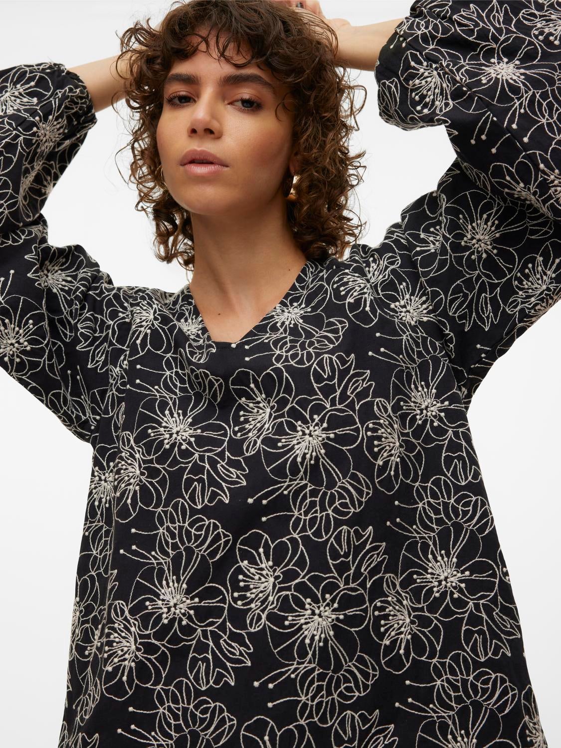 VMCELINE Kurzes Kleid