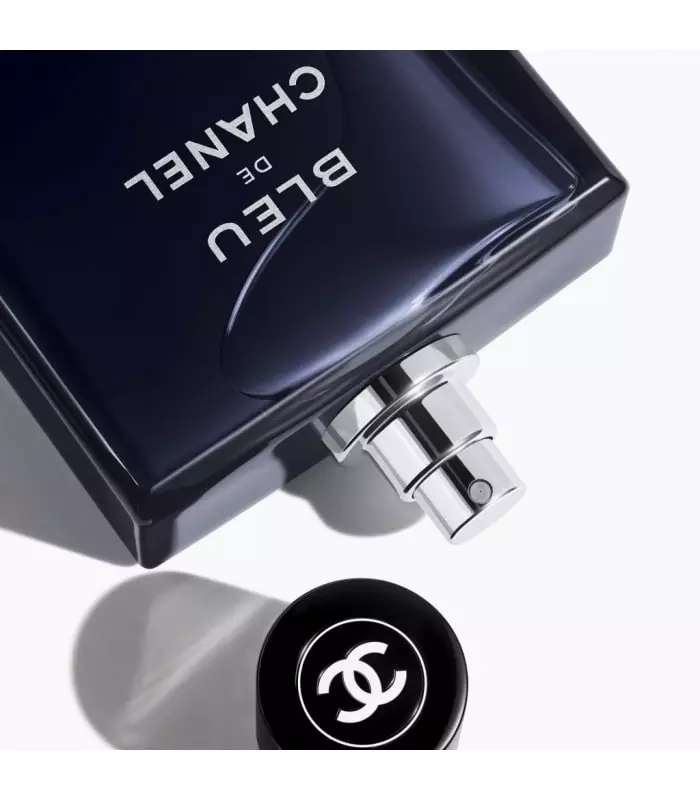 BLEU DE CHANEL Eau de Toilette Vaporisateur