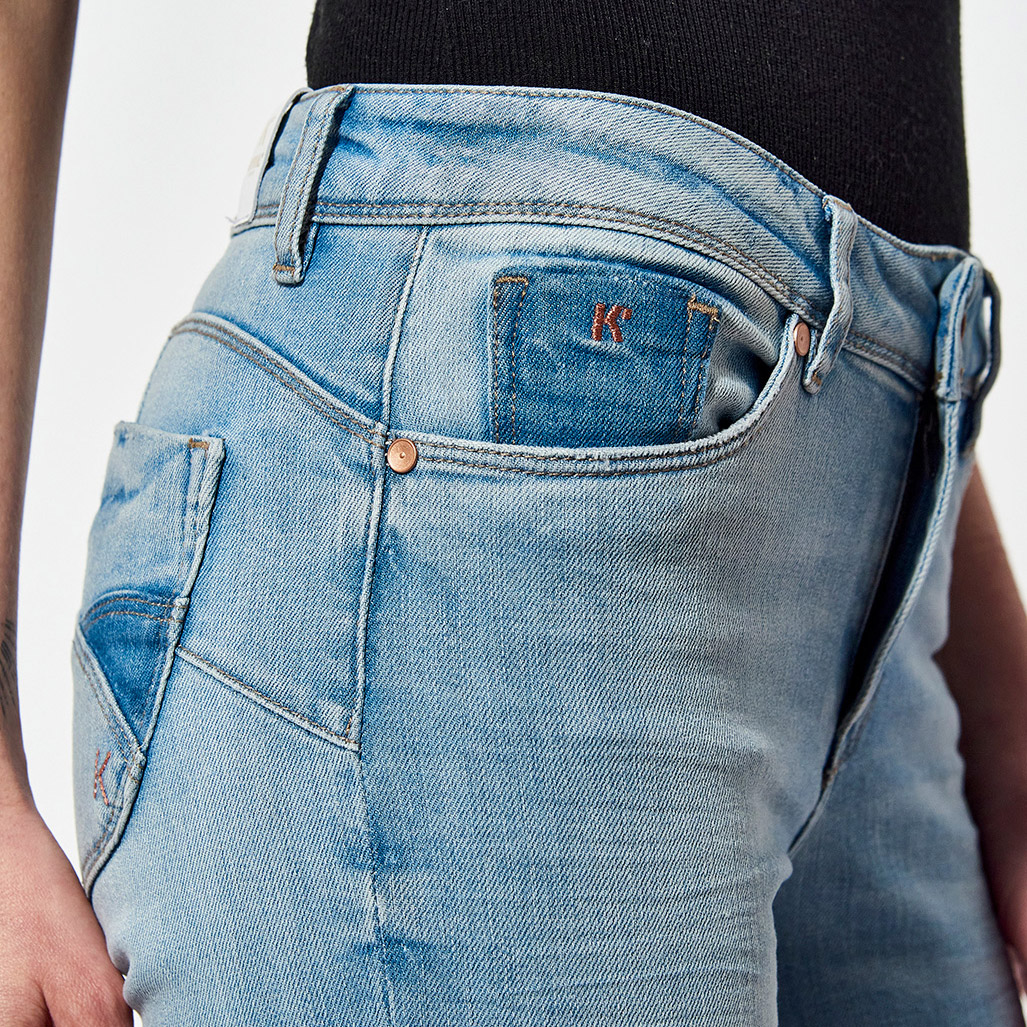 FLORE  Jean slim femme bleu effet délavé et déchiré
