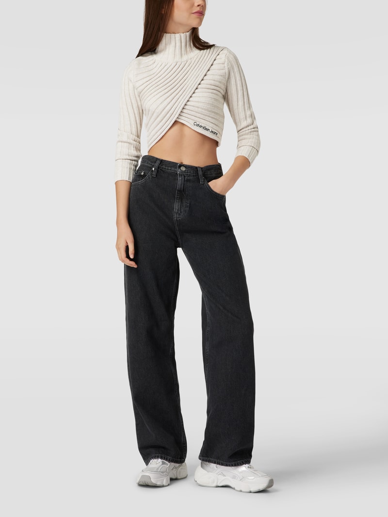 Cropped Longsleeve in Strick-Optik Modell 'WRAP' in offwhite