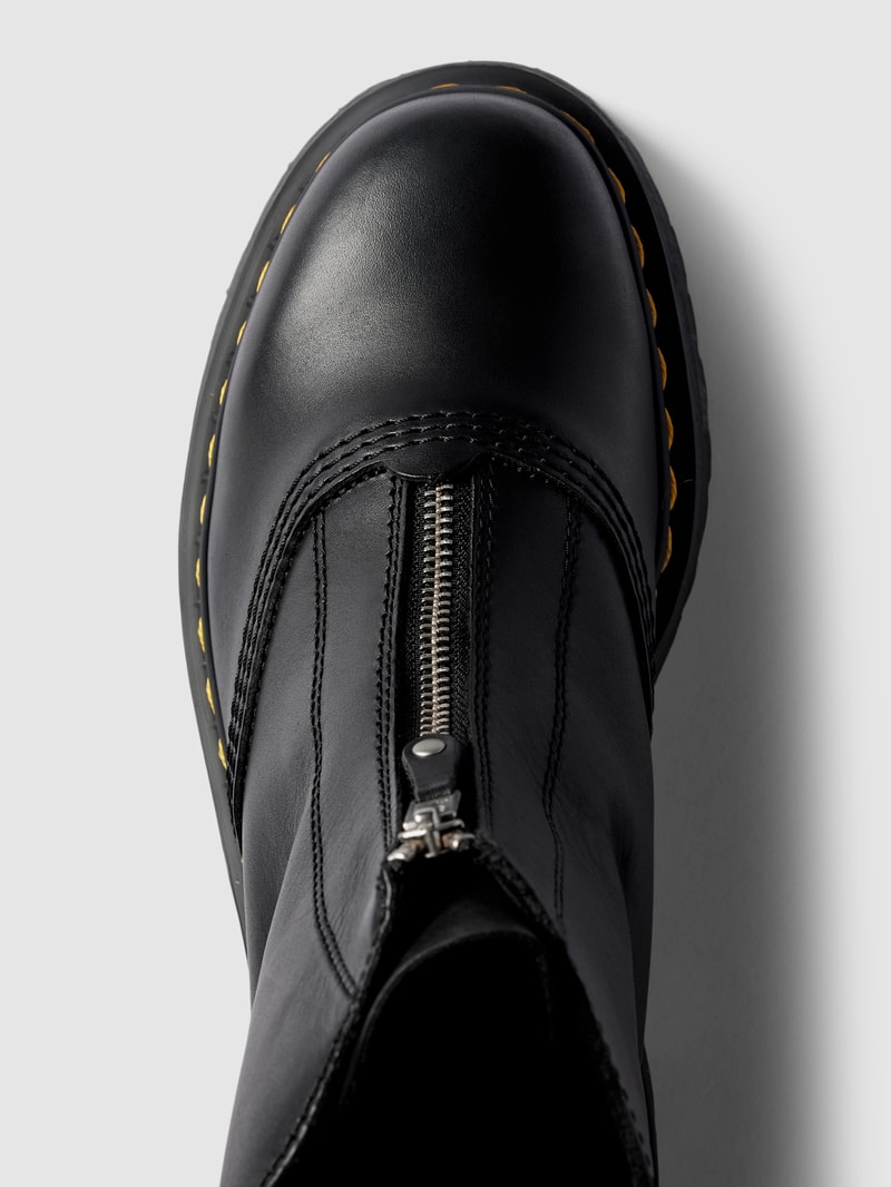 Stiefel mit Reißverschluss Modell 'Jetta' in schwarz