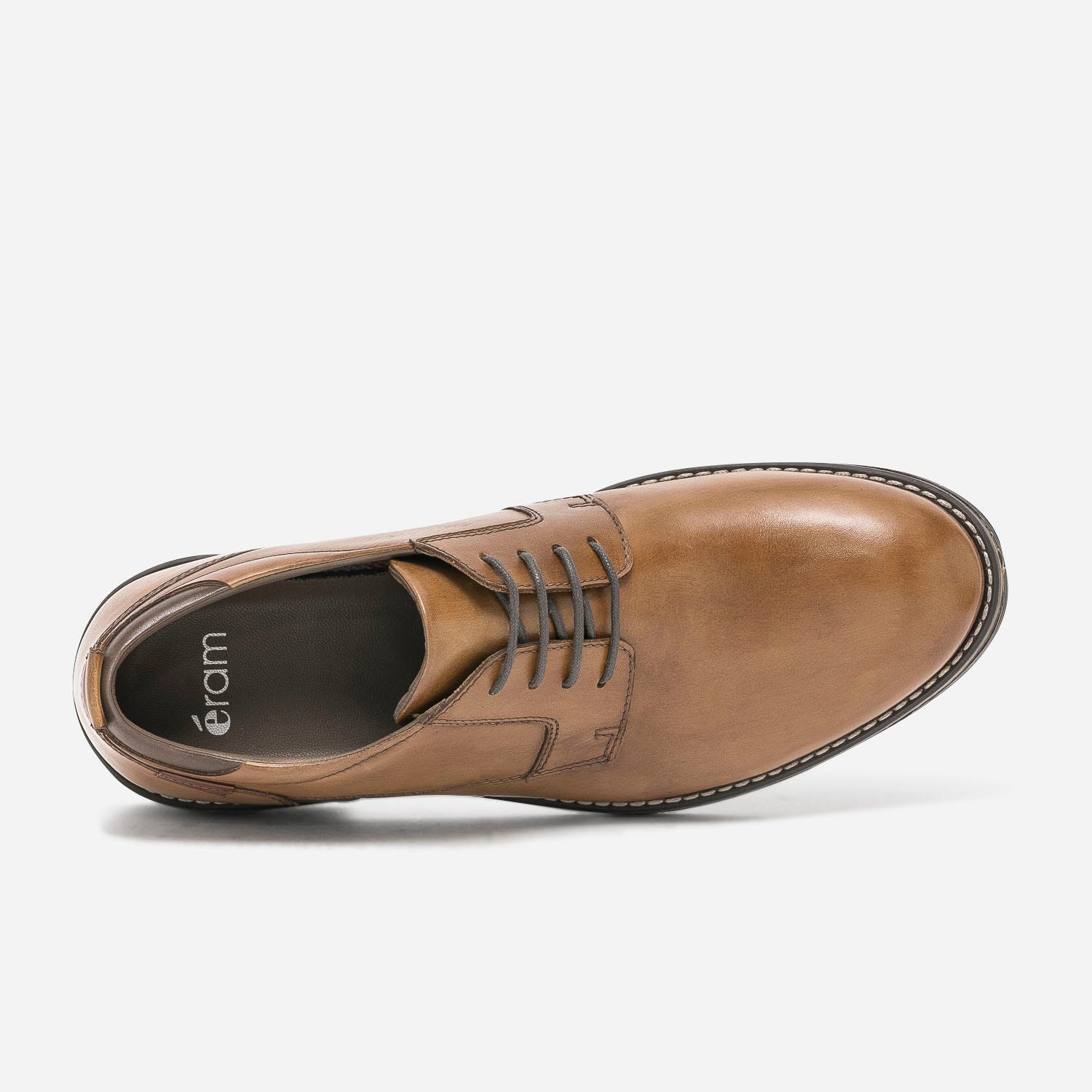 Derby camel en cuir