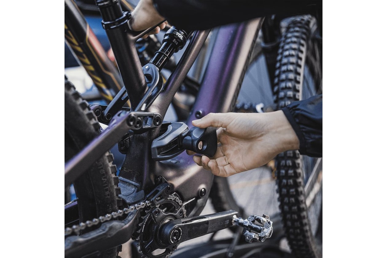 Thule EasyFold XT F FIX4BIKE fu00fcr 2 Fahrru00e4der