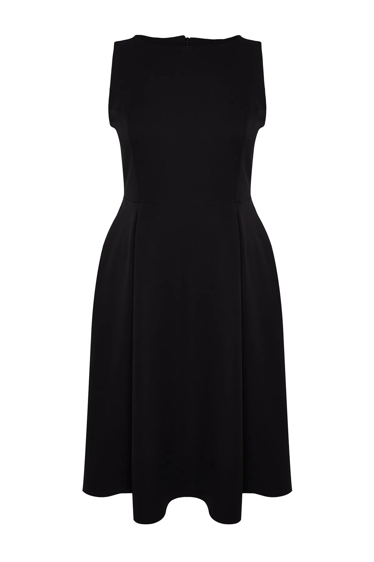 Trendyol Curve  Schwarzes A-Linien-Kleid mit gewebten Taschen und Details TBBSS22EL1598