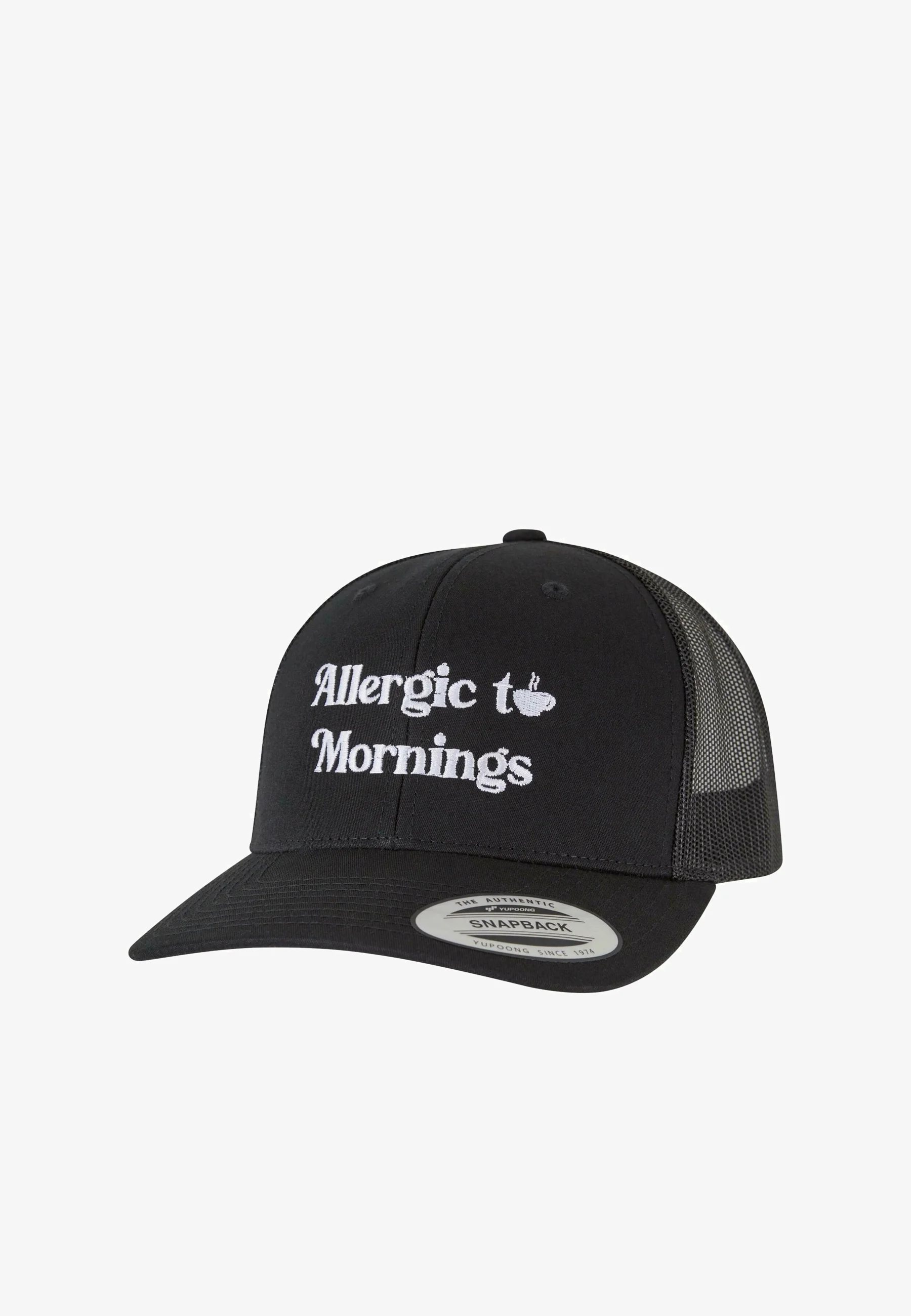 Gorra retro de camionero Mister Tee Allergic To Mornings