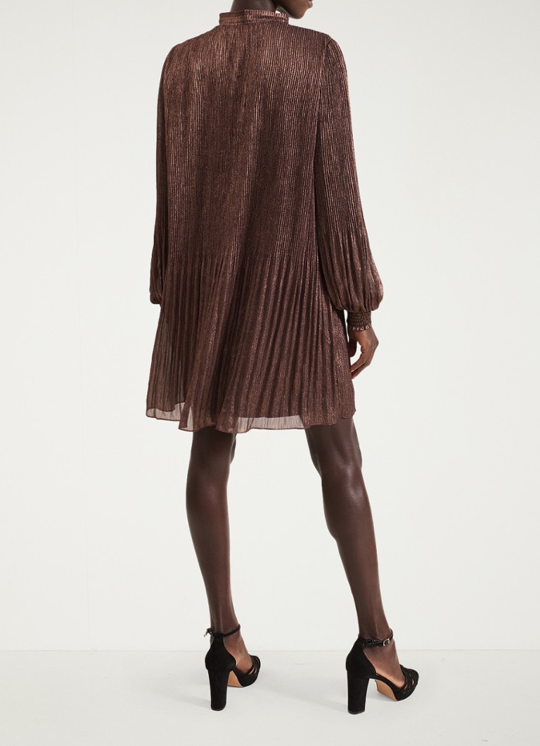 Vestido corto Phase Eight Ella con acabado brillante