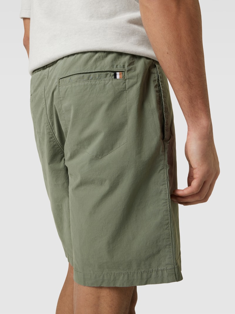 Shorts mit elastischem Bund Modell 'Karlos' in lindgrün