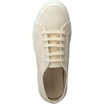 Superga Shiny Gum Sneaker in beige