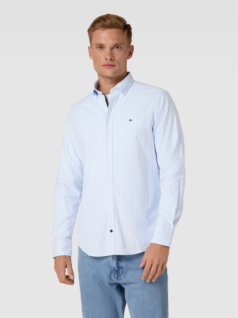 Regular Fit Business-Hemd mit Button-Down-Kragen in bleu