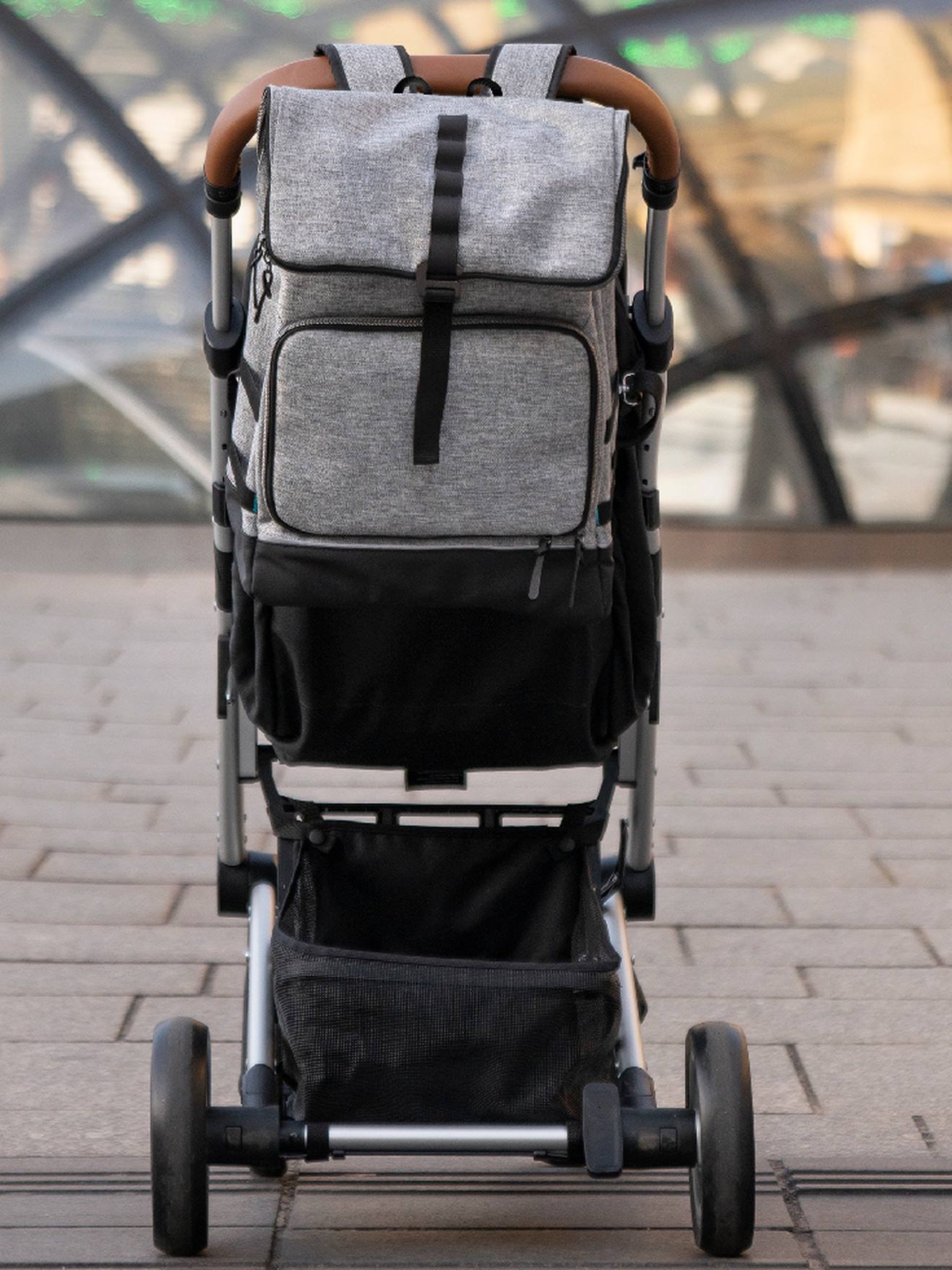 Sac à dos à langer BABYMOOV Le Sancy gris smokey