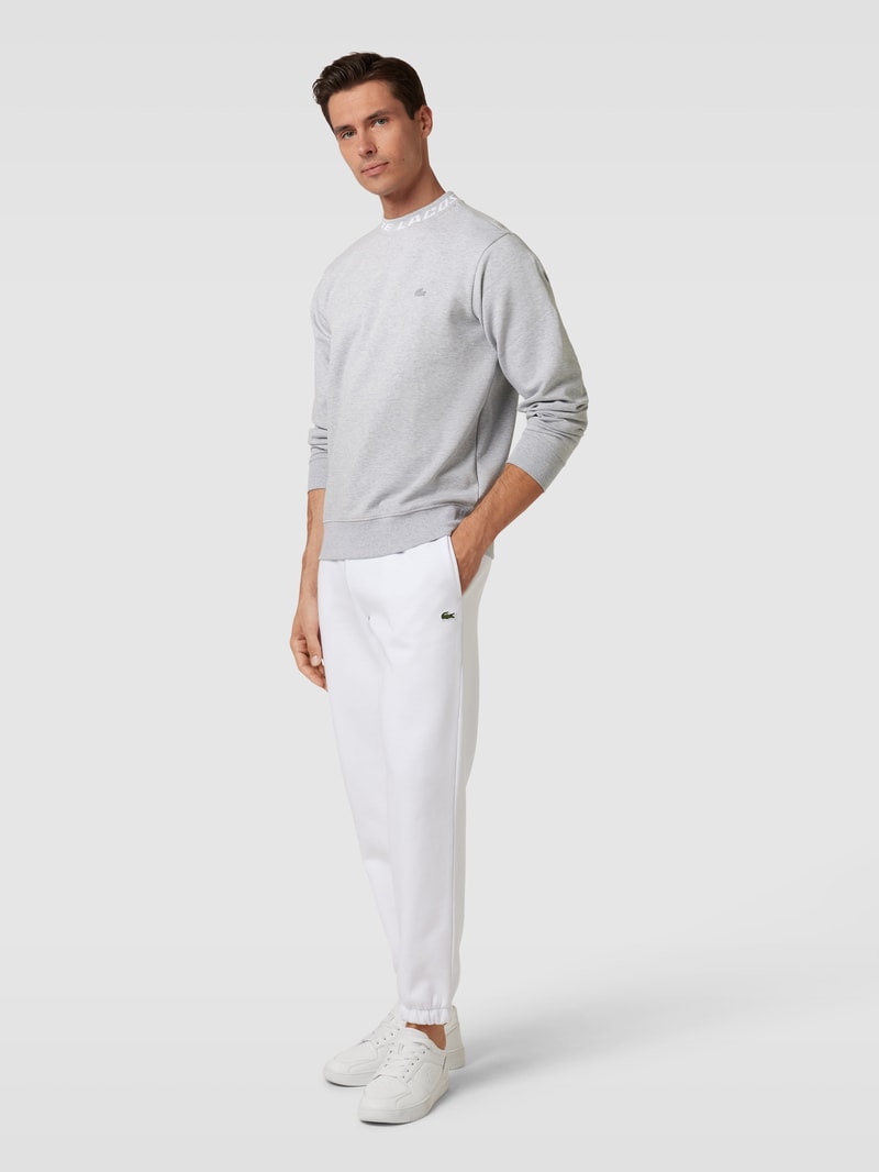 Sweatshirt mit Label-Detail in hellgrau
