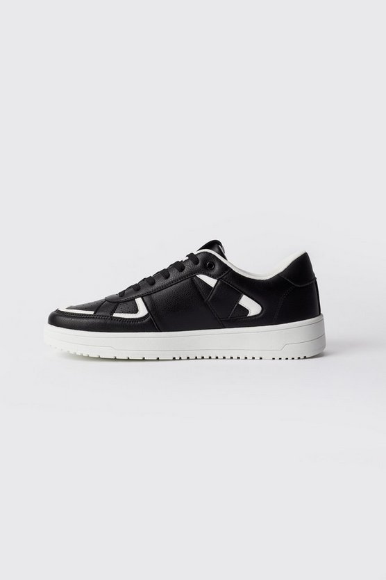 Sneaker mit Detail