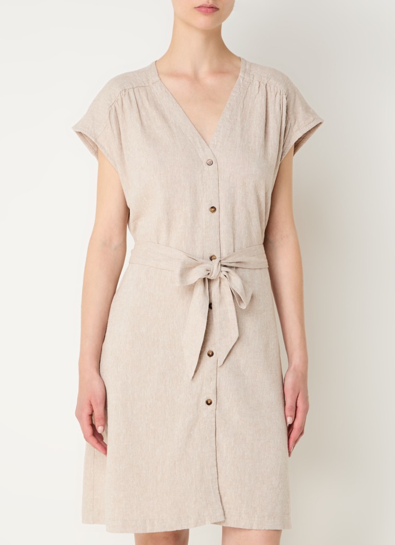 Vestido midi tipo camisa Ginia da MSCH Copenhagen em mistura de linho.