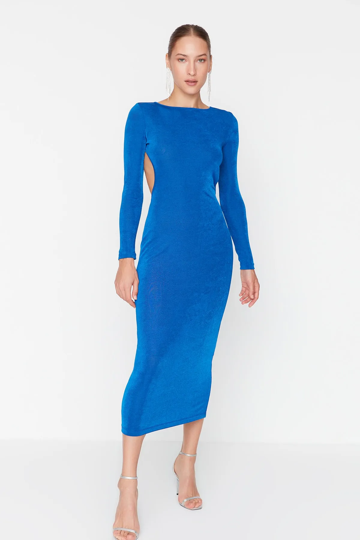 Trendyol Collection  Saks Back Detailliertes Midi-Abendkleid TPRAW23EL00380