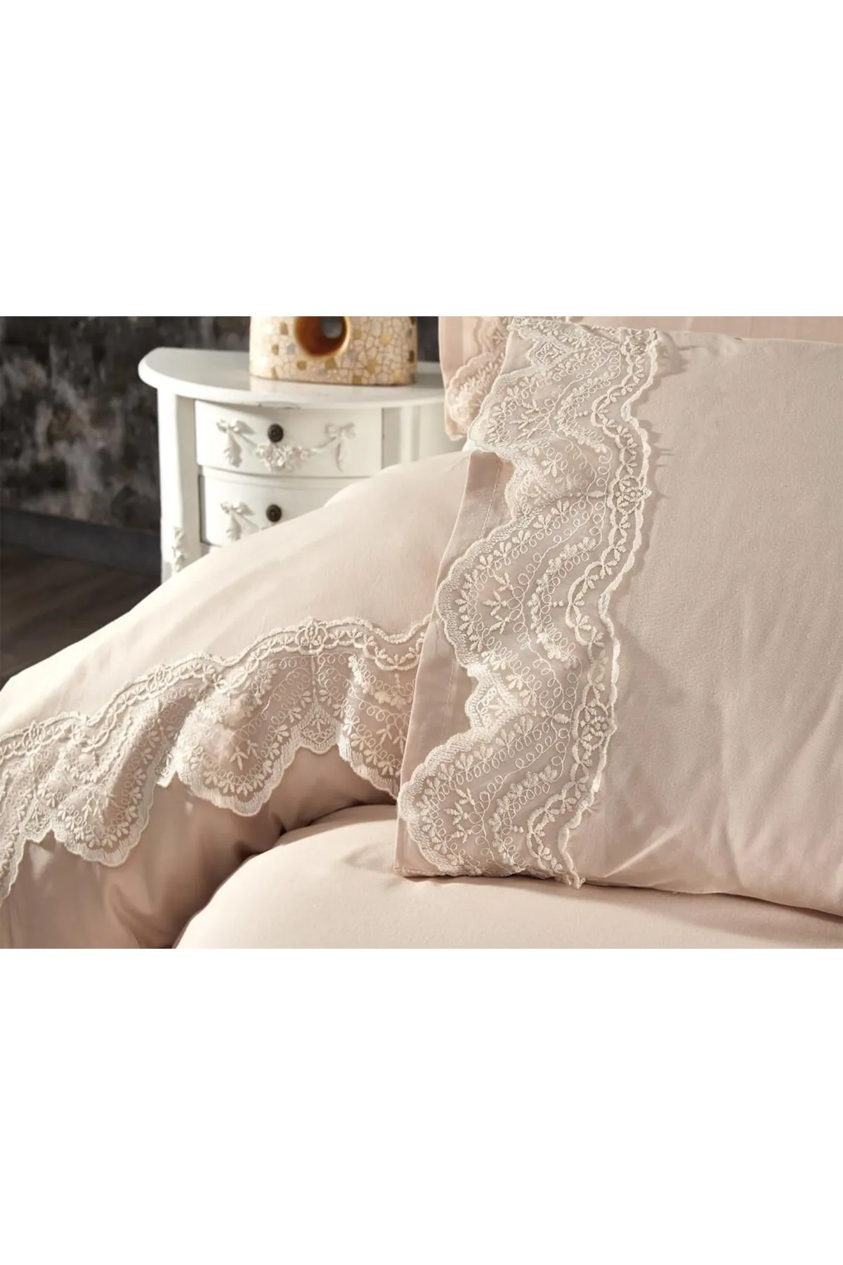 Çeyiz Diyarı  Hanzade Mitgift-Bettbezug-Set aus französischer Spitze, Cappucino