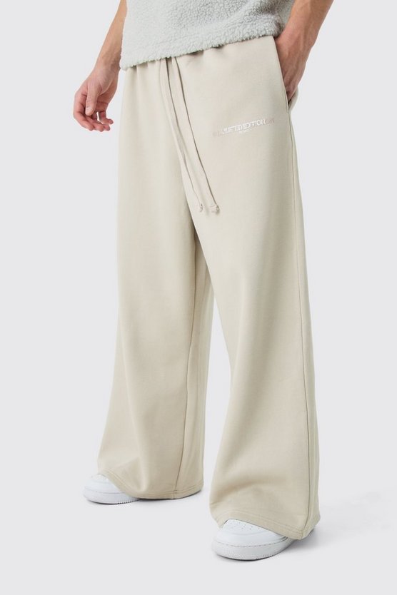 Limited Jogginghose mit extrem weitem Bein