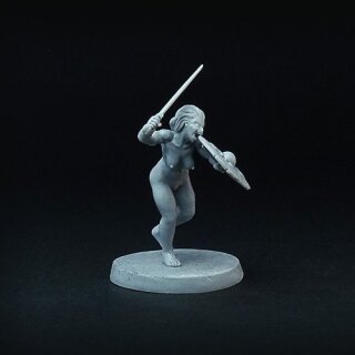 Female Berserker 1 (28 mm)