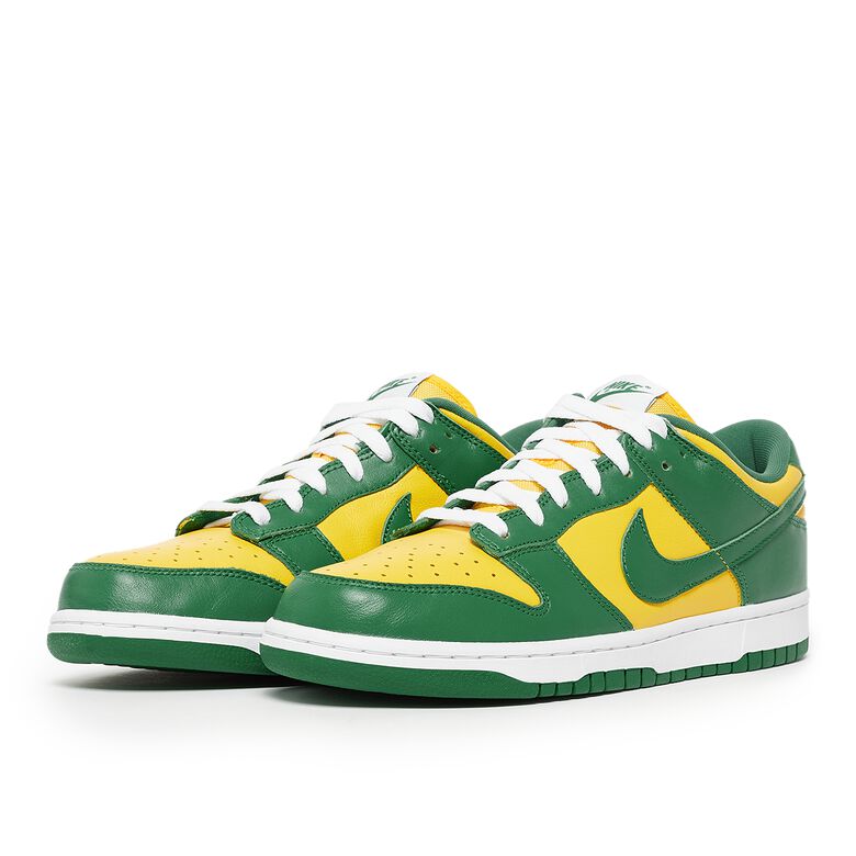 NIKE Dunk Low SP 