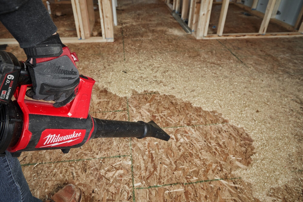 Milwaukee 4933472214 M12 BBL-0 AccuBlazer 12V (batterie e caricabatterie esclusi)