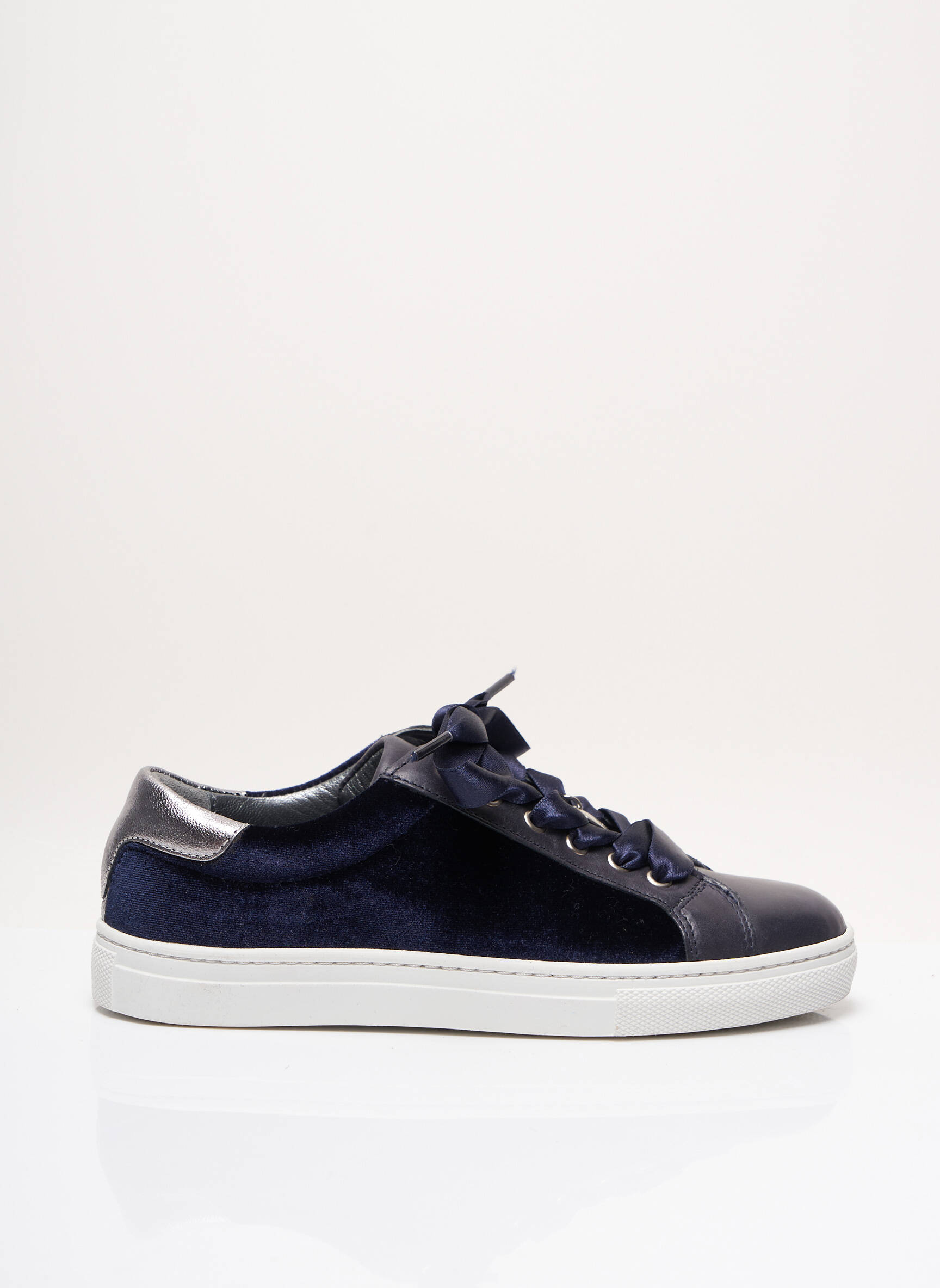 He Spring Baskets Femme couleur bleu