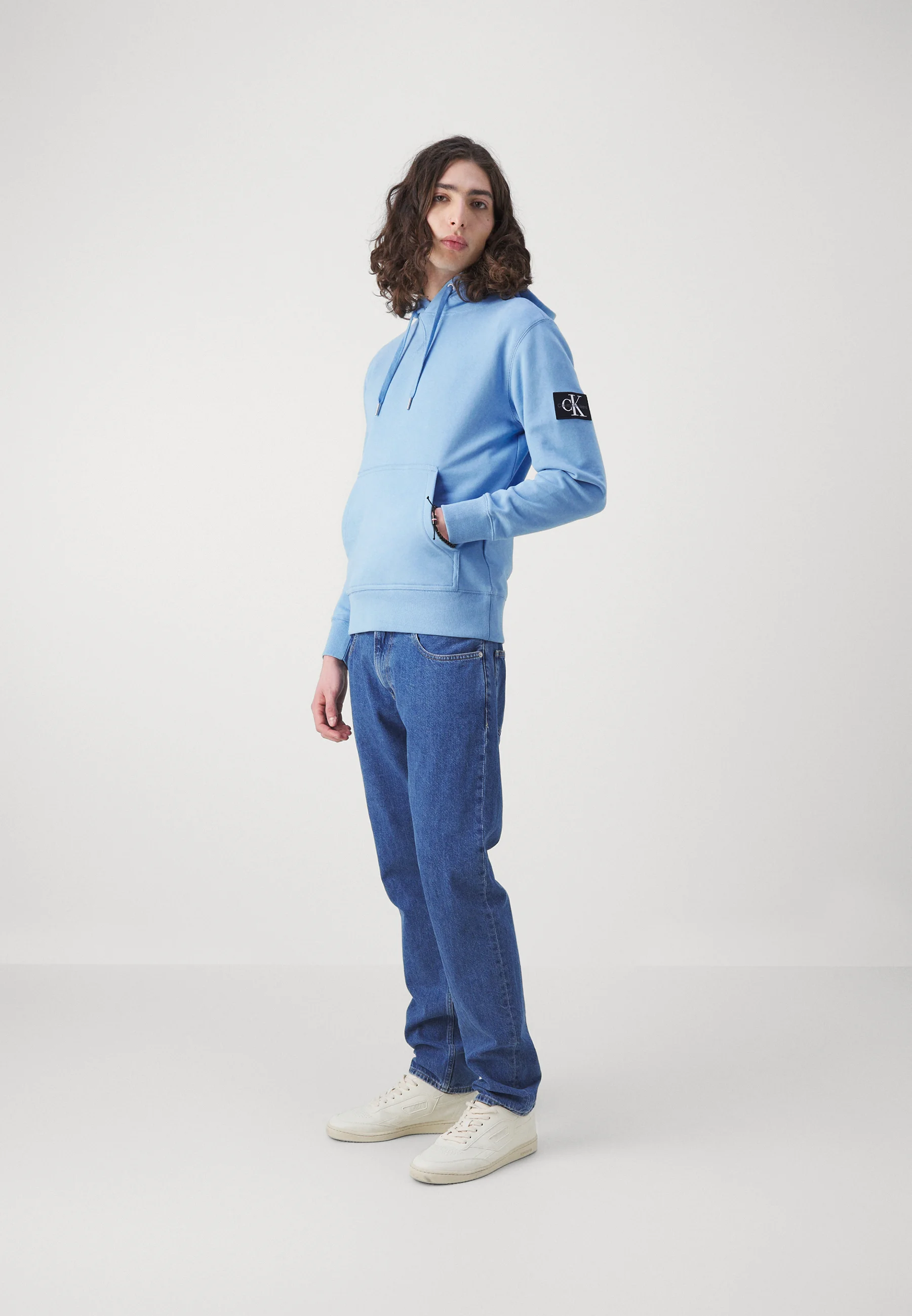 Sudadera con capucha y logo de Calvin Klein Jeans
