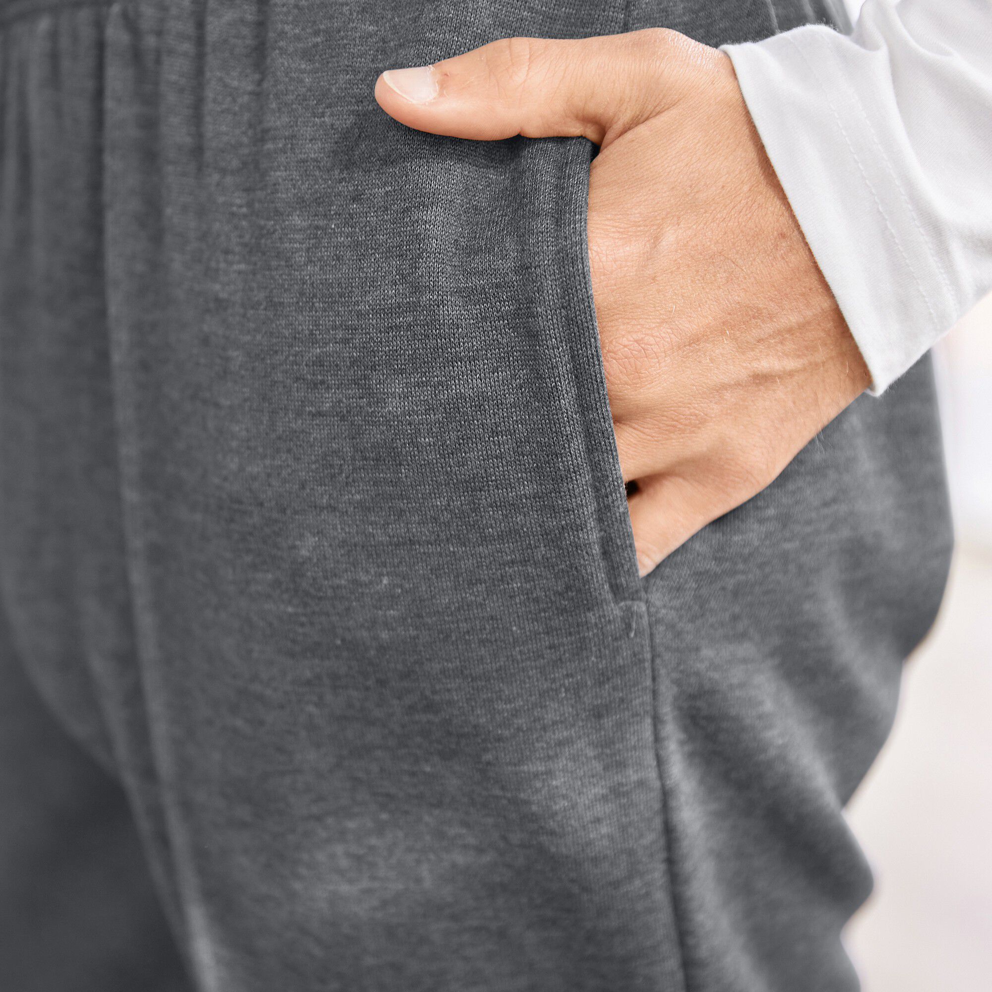 Pantalon loisirs molleton, bas resserrés
