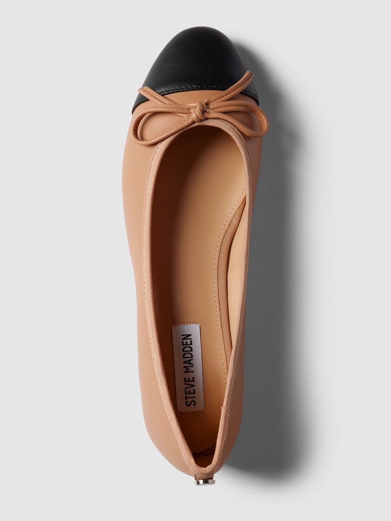 Ballerinas mit Schleifen-Applikation in beige