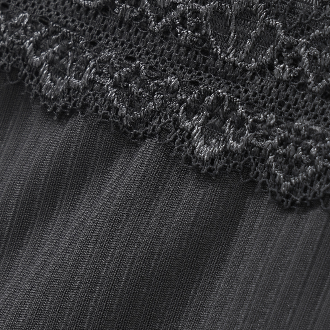 Damen Slip mit Rippstruktur