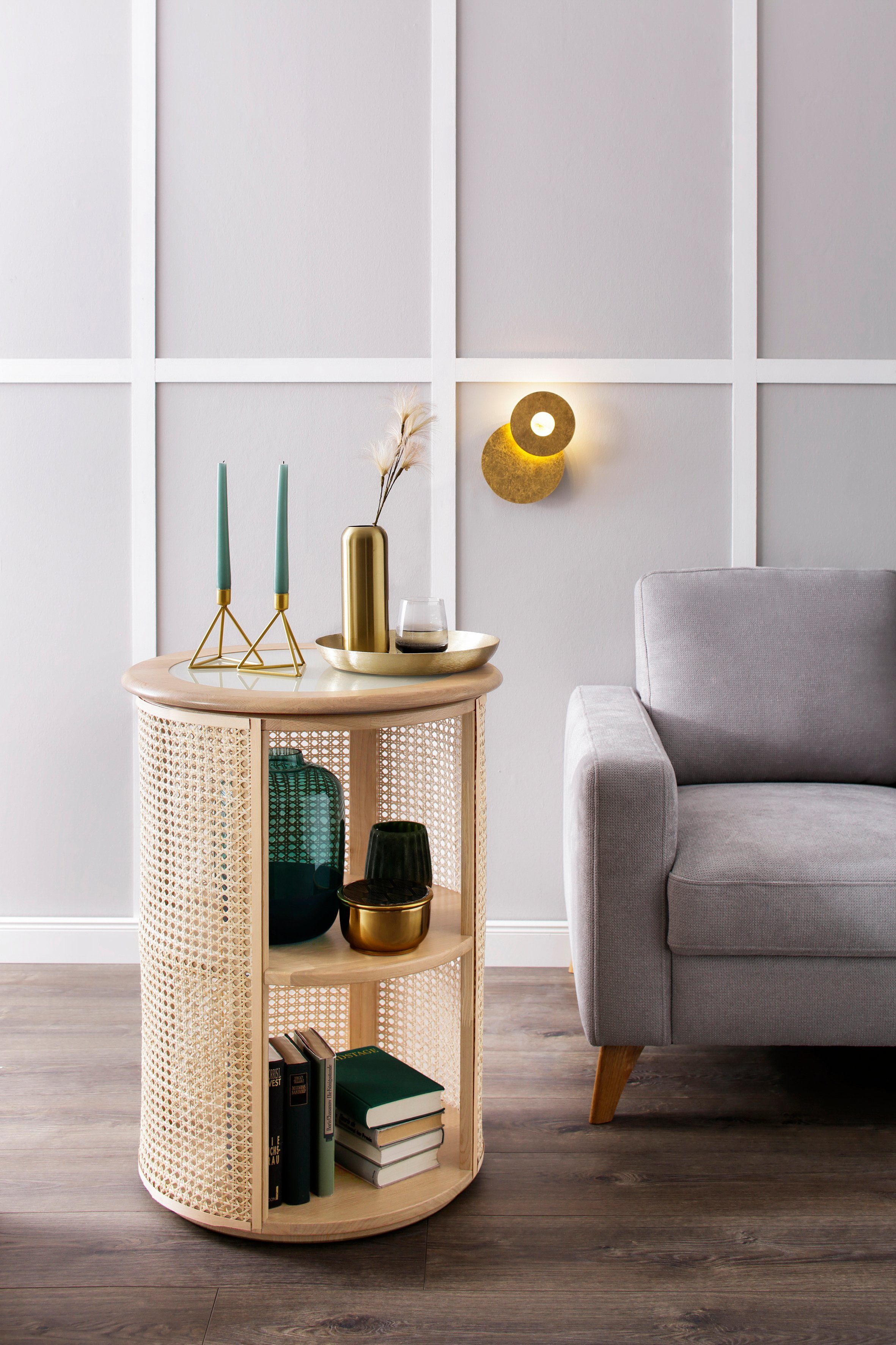 Leonique Beistelltisch Emilien, aus Eiche massiv, mit Rattan- Optik