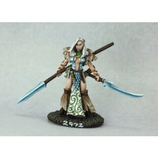 Ishara Snowfinch, Druid (REA02972)