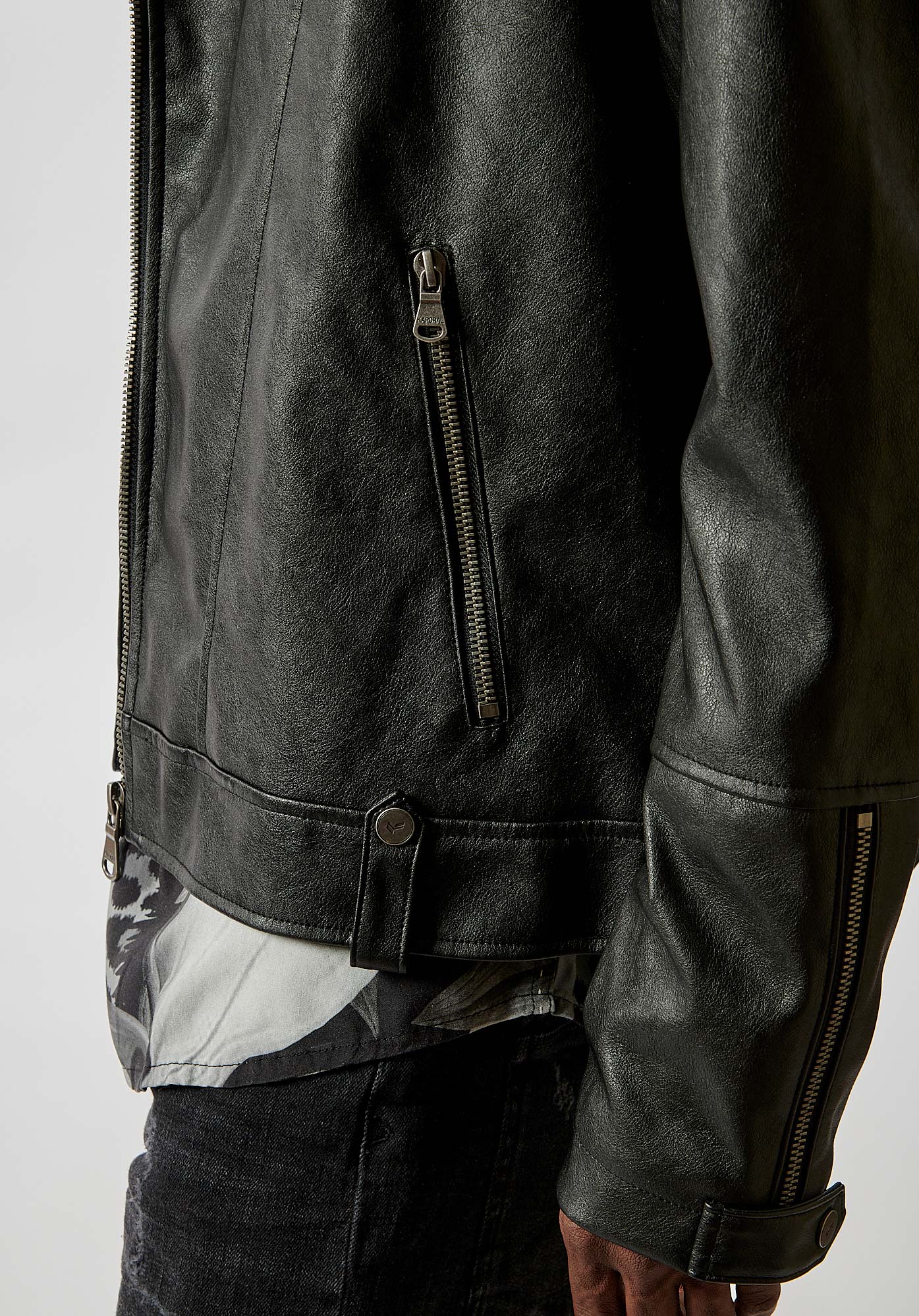 VAIK   Veste noire homme