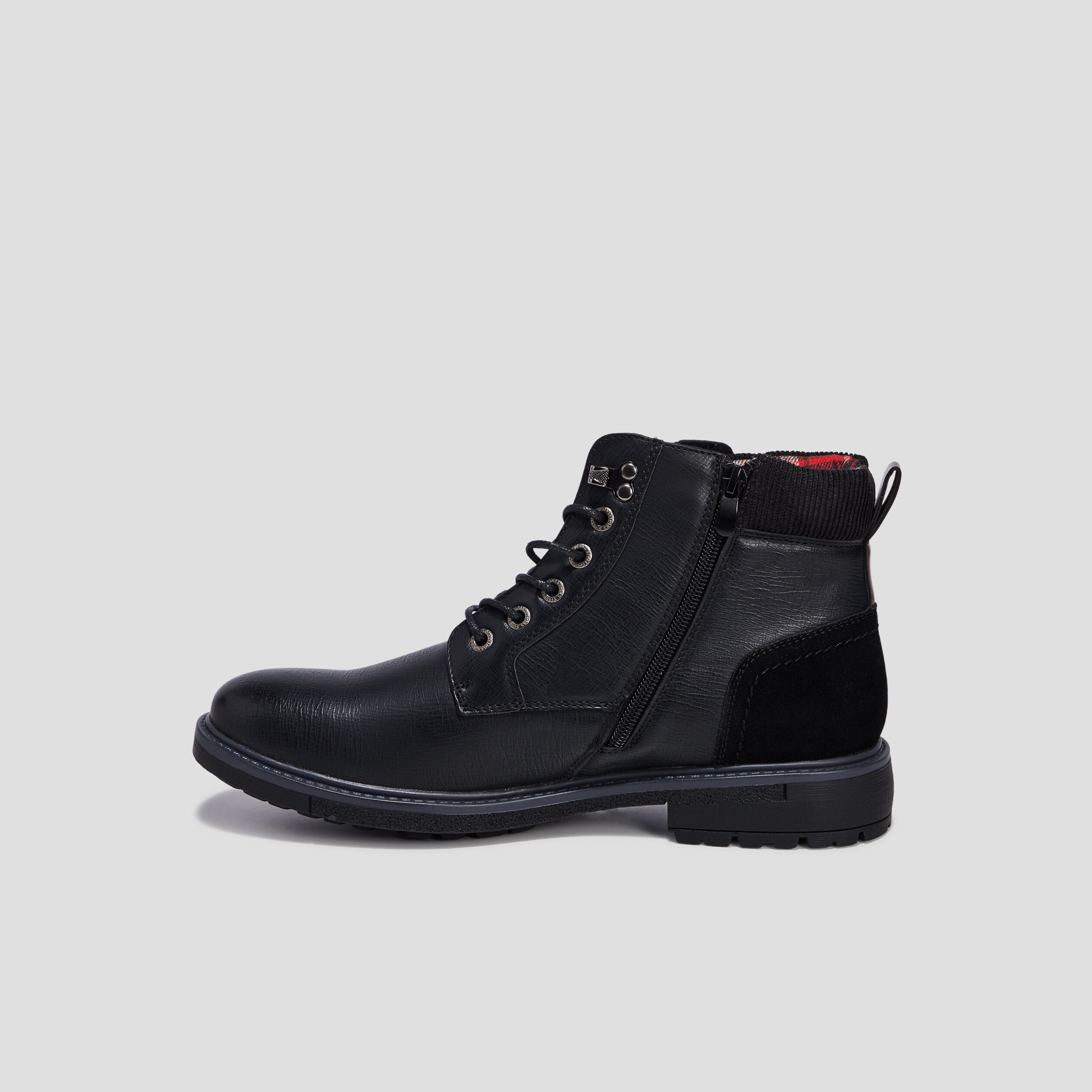 Bottines crantées zippées noir homme | La Halle