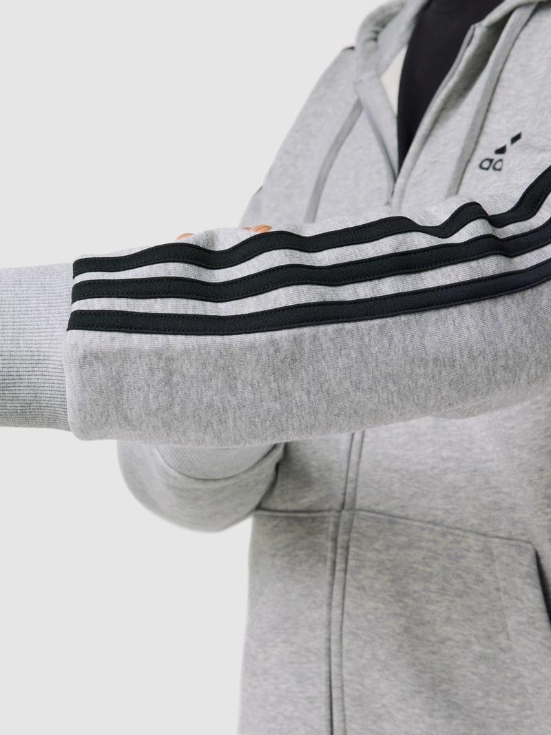 Sweatjacke mit Logo-Stitching in mittelgrau