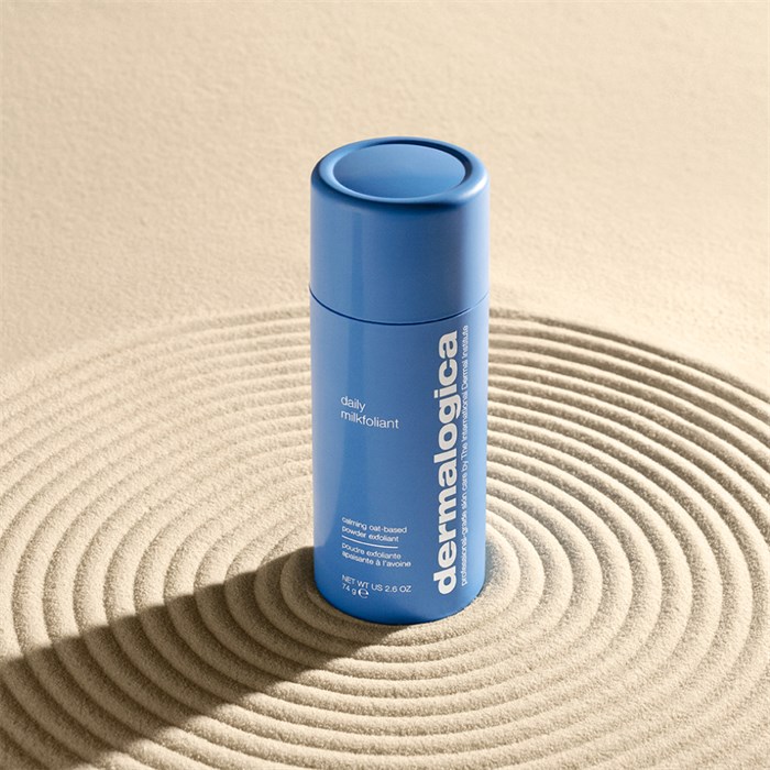Calming Oat-Based Powder Exfoliant