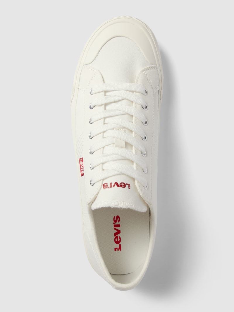 Sneaker mit Label-Detail in weiß