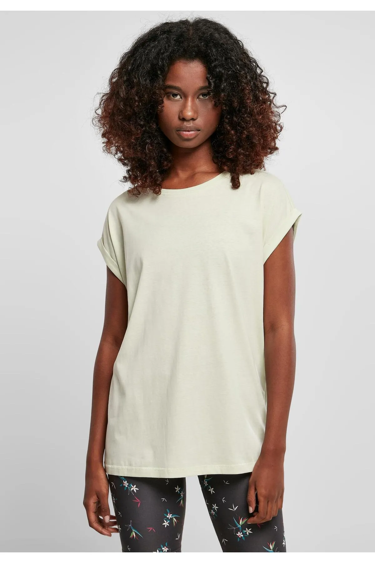 Urban Classics  Damen T-Shirt mit verlängerter Schulterpartie für Damen