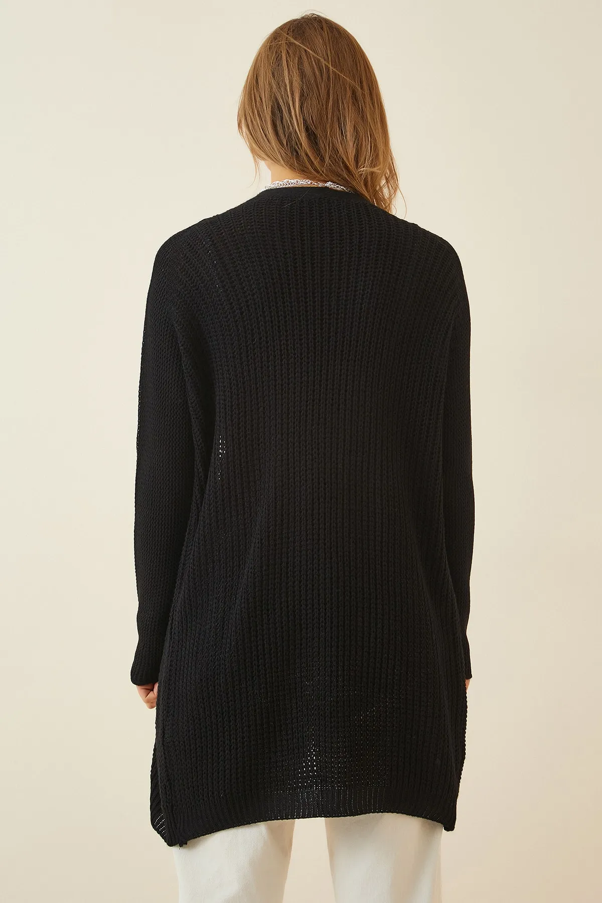 Happiness İstanbul  Schwarze Damen-Strickjacke „Thessaloniki Basic“ aus Strick, YG00095
